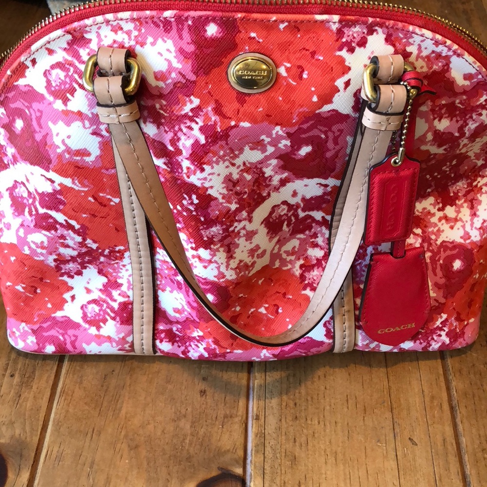 Cute Coach purse